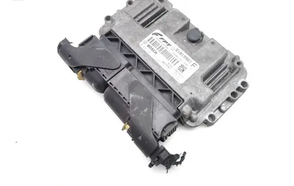 Fiat 500 Engine control unit/module 51819961 0261201759