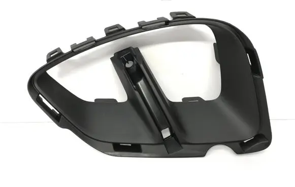 Renault Captur II Front bumper lower grill 261A21107R