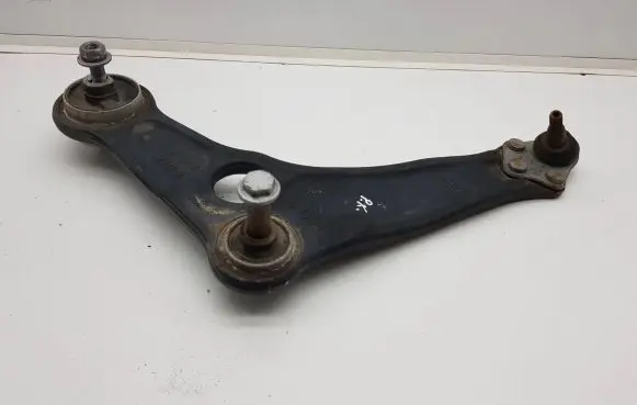 Renault Scenic IV - Grand scenic IV Front lower control arm/wishbone 9514R RD06 545056711R