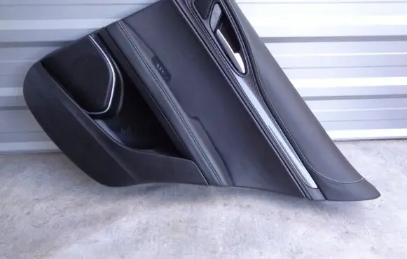 Alfa Romeo Stelvio Rear door card panel trim