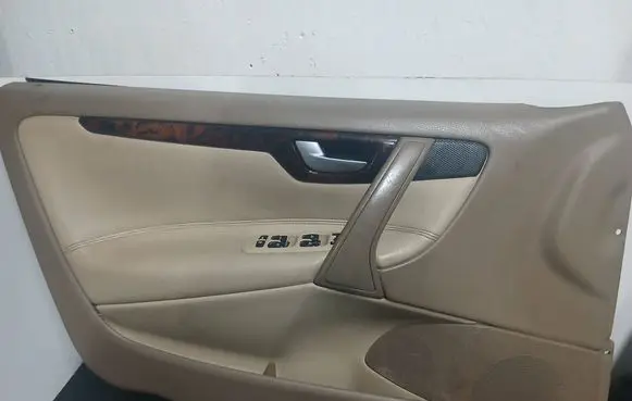 Volvo S60 Front door card panel trim 840384