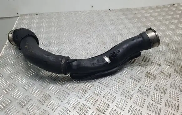 Intercooler hose/pipe