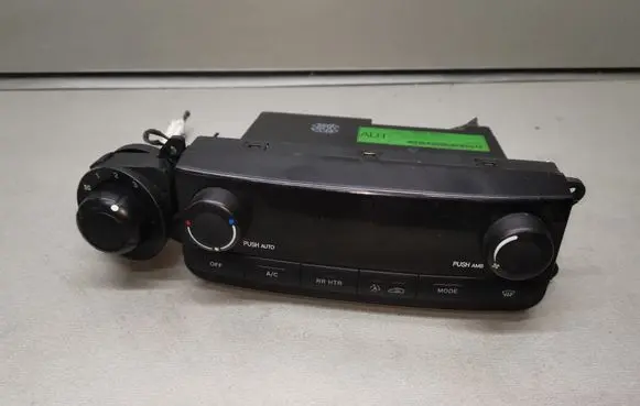 SsangYong Rodius Climate control unit 6870021022