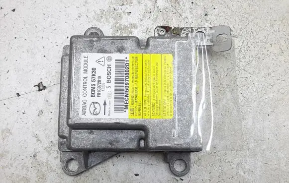 Mazda 3 II Airbag control unit/module bcm557k30