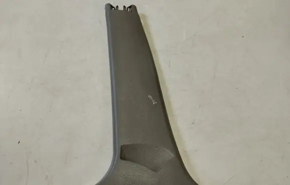 Citroen Xsara Picasso (B) pillar trim (bottom) 9630266477