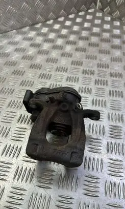 Nissan X-Trail T32 Rear brake caliper 44010 T504092