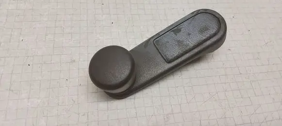 Peugeot 206 Rear door window winding handle 