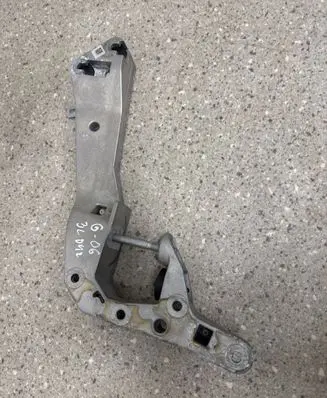 BMW X6 G06 Gearbox mounting bracket 8486998 2232 ENAC460