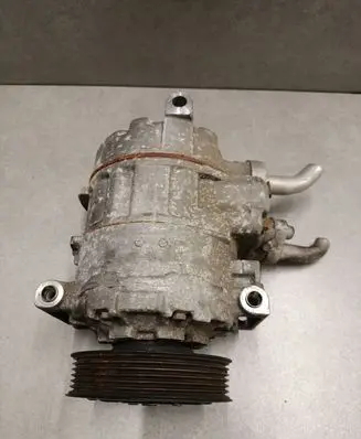 Volkswagen Golf Plus Air conditioning (A/C) compressor (pump) 1K0820803F
