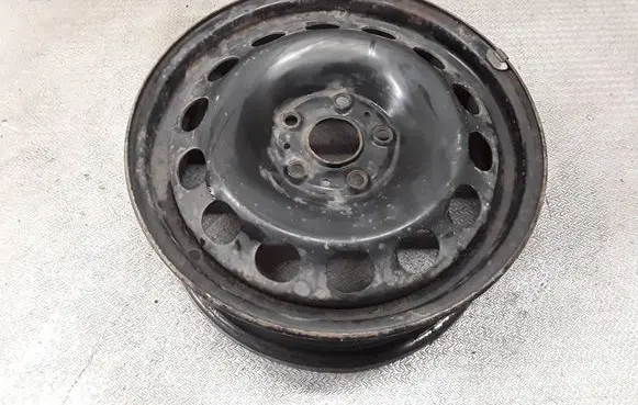 Skoda Octavia Mk2 (1Z) R16 steel rim 5Q0601027Q