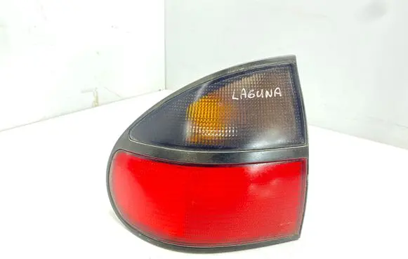Renault Laguna I Rear/tail lights 7700820052