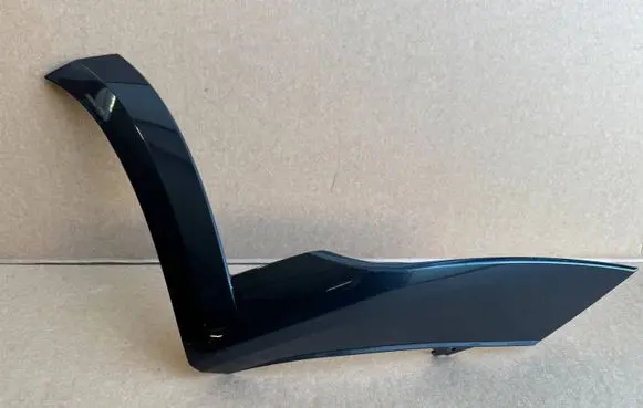 Audi A6 S6 C8 4K Front bumper corner part panel trim 4K0807062