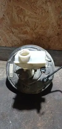 Opel Zafira B Brake booster 13216084AJ