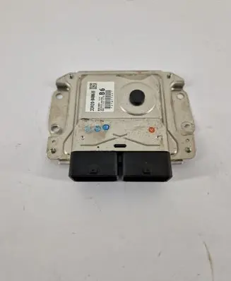 Suzuki Celerio Engine control unit/module 3392084M6