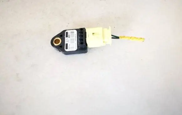 Hyundai i30 Airbag deployment crash/impact sensor 959202h000 95920-2h000