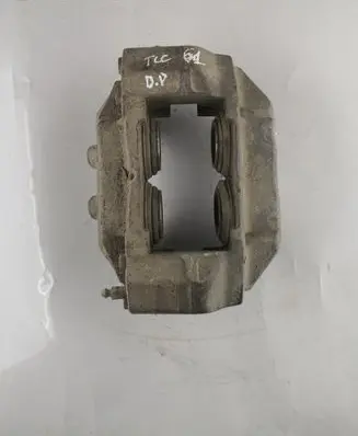 Toyota Land Cruiser (HDJ90) Front brake caliper