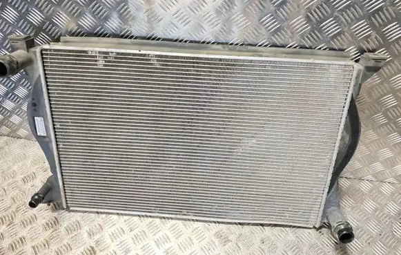 Audi A6 S6 C6 4F Coolant radiator 4F0121251L