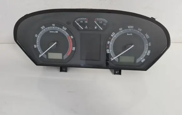 Skoda Fabia Mk1 (6Y) Speedometer (instrument cluster) 6Y0920881L