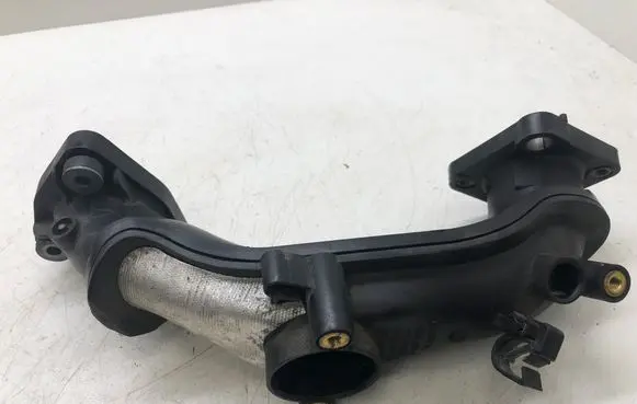 Peugeot 2008 I Intercooler hose/pipe 9674951680