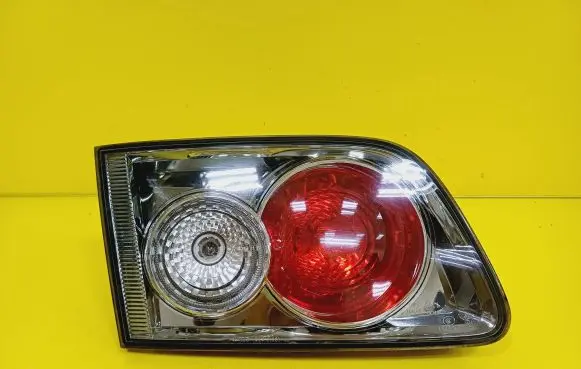 Mazda 6 Tailgate rear/tail lights