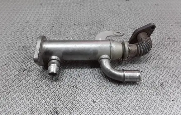 Citroen C4 I Picasso EGR valve cooler 9645689780