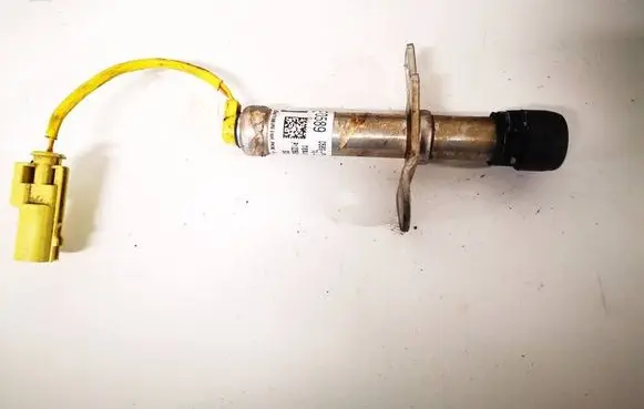 Tesla Model S Airbag deployment crash/impact sensor P102854599B