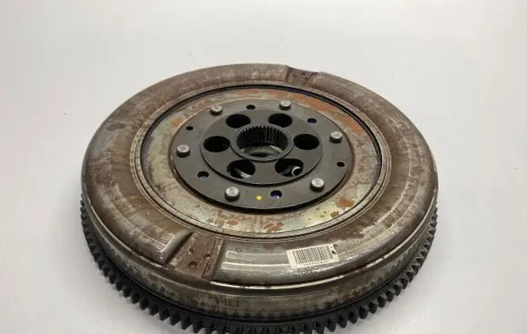 BMW M4 F82 F83 Flywheel 2283829