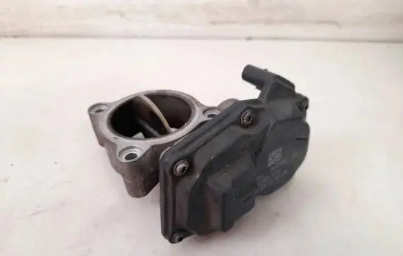 BMW 5 GT F07 Throttle valve 13547810752 10378517