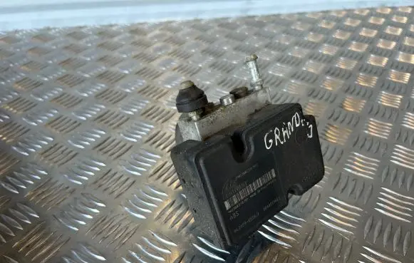 Mitsubishi Grandis ABS Pump 4670a076
