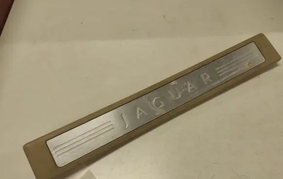 Jaguar XF Front sill trim cover 8X2313200A