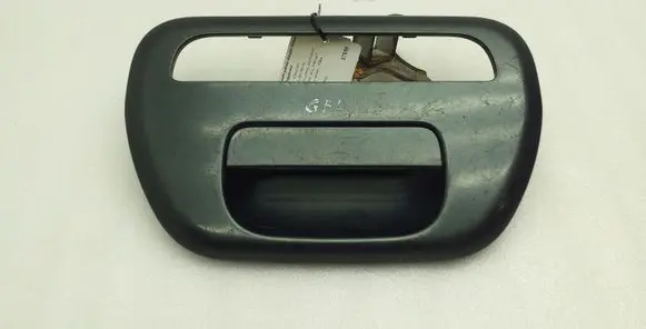 Mitsubishi L200 Tailgate/trunk/boot exterior handle MN182545