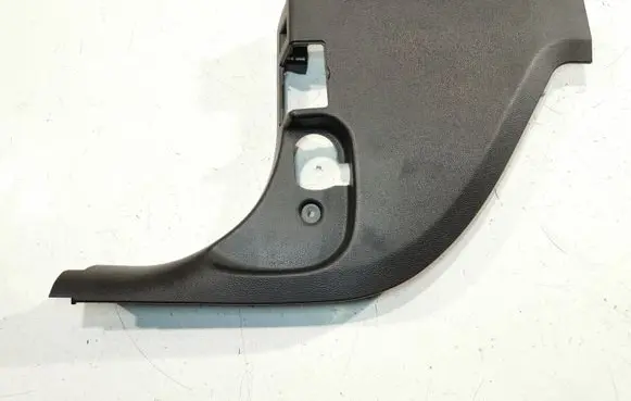 BMW 3 E90 E91 Foot area side trim 7066989 11242010