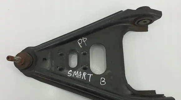 Smart ForTwo II Front lower control arm/wishbone A4513330002