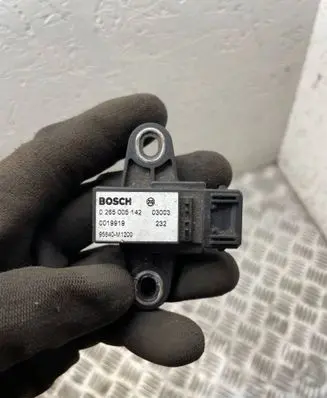 KIA Sorento ESP acceleration yaw rate sensor 0265005142 95640M1200