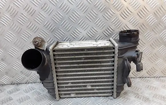 Audi TT Mk1 Intercooler radiator 8N0145803C