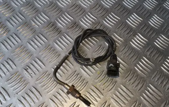 Opel Meriva A Exhaust gas temperature sensor 55561052