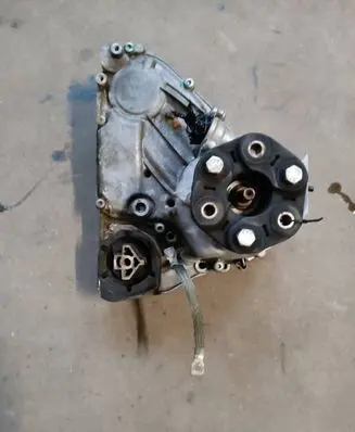 BMW X6 F16 Gearbox transfer box case 8643151