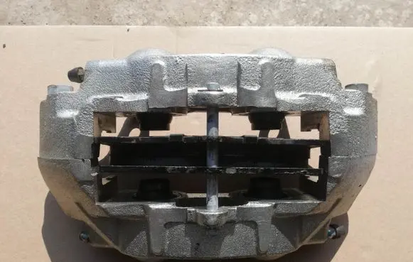 Chevrolet Corvette Rear brake caliper 6473806
