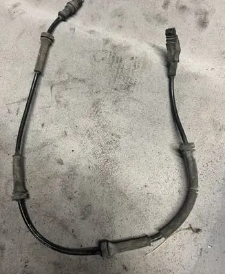 Renault Trafic II (X83) ABS brake wheel speed sensor TRW14153901