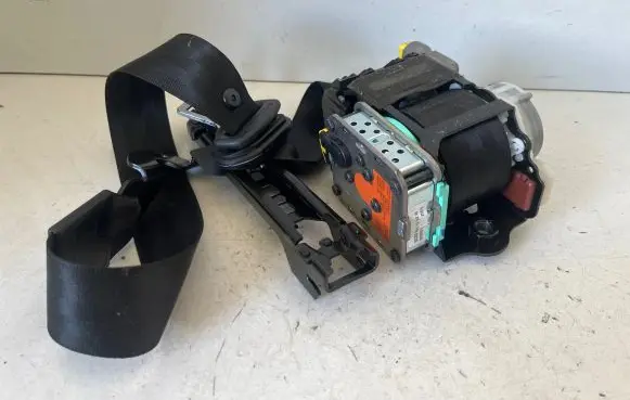 Audi Q5 SQ5 Front seatbelt 8R1857705J 090112 306425399048