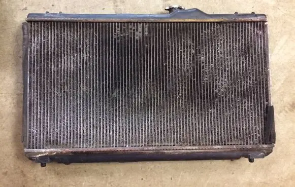 Lexus IS 200-300 Coolant radiator