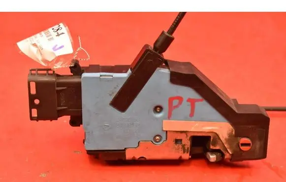 Citroen C3 Picasso Rear door lock 24098158
