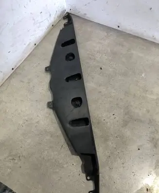 BMW 5 F10 F11 Top upper radiator support slam panel 7200689