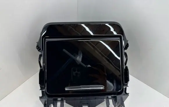 KIA Sorento IV Glove box central console 84630P4000