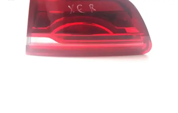 Jaguar XE Tailgate rear/tail lights GX7315K272AE