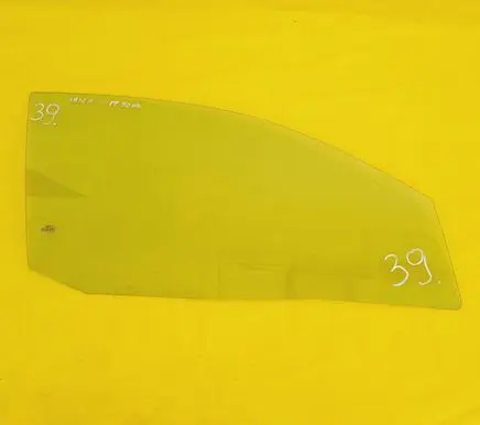 Seat Ibiza III (6L) Front door window glass four-door