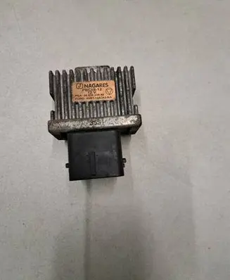 Land Rover Range Rover Sport L320 Glow plug pre-heat relay 9663824880 AV6112A343BA