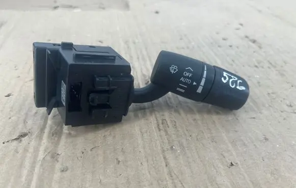 BMW 1 E81 E87 Wiper control stalk 17J669