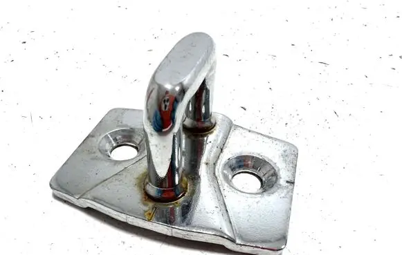 BMW 5 E60 E61 Rear door lock loop/hook striker 7148705