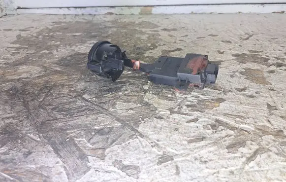 Jeep Grand Cherokee (WJ) Immobiliser reader (aerial) P04686665AB TKJ1990A8068 5WY7005B